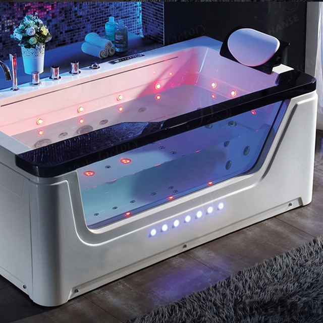 อ่างอาบน้ำจากุซซี่ ขนาด 1.7 เมตร พร้อมไฟ LED